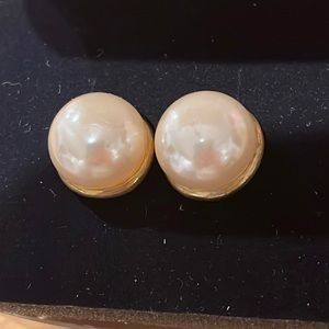 Baroque pearl earrings Avon lot of 7